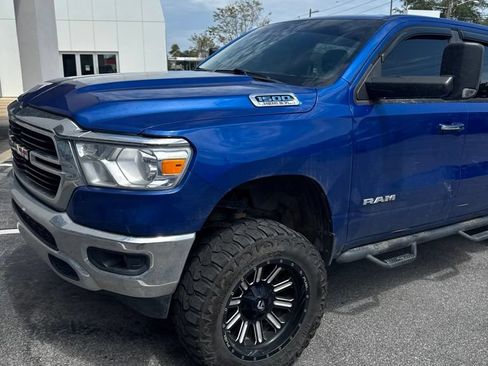 Used 2019 RAM 1500 Big Horn AWD/4WD image 2
