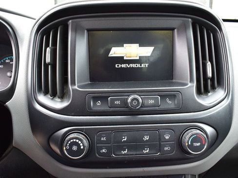 Used 2020 Chevrolet Colorado W/T RWD image 28