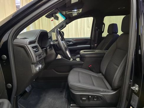 Used 2021 GMC Yukon XL SLE AWD/4WD image 14