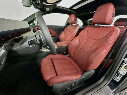 Used 2025 BMW 230i Coupe w/ M Sport Package RWD image 21