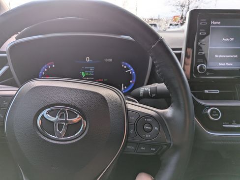 Certified 2022 Toyota Corolla XSE image 16