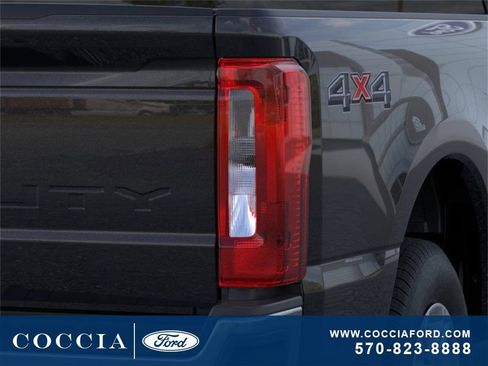 New 2026 Ford F350 XLT image 21