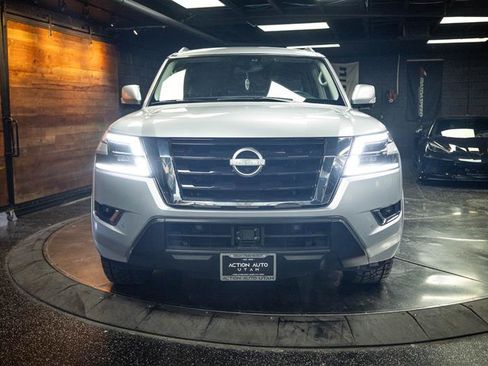 Used 2024 Nissan Armada SL AWD/4WD image 4