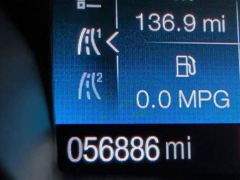 Used 2017 Ford Escape Titanium FWD image 5