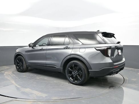 Used 2021 Ford Explorer ST w/ Equipment Group 401A AWD/4WD image 7