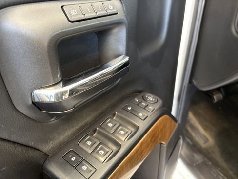 Used 2015 Chevrolet Silverado 2500 LTZ w/ Snow Plow Prep Package image 11