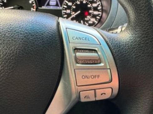 Used 2018 Nissan Altima 2.5 S w/ S Convenience Package image 19