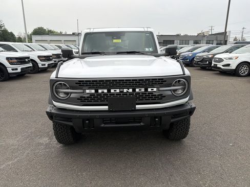 Used 2025 Ford Bronco Badlands AWD/4WD image 8