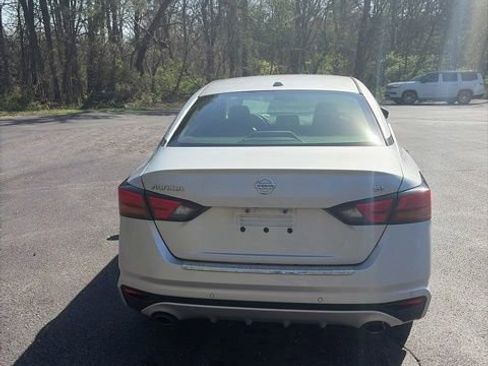 Used 2021 Nissan Altima 2.5 SL image 9