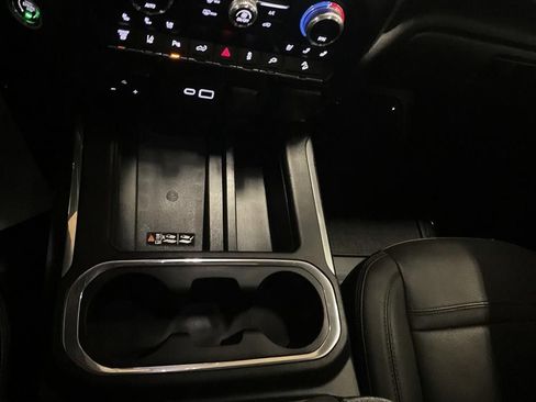 Used 2023 GMC Sierra 2500 Denali w/ Denali Ultimate Package AWD/4WD image 22