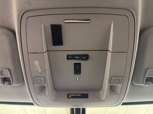 Used 2019 Chevrolet Silverado 2500 W/T image 33