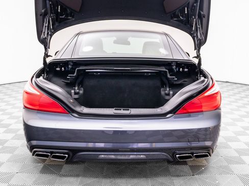 Used 2013 Mercedes-Benz SL 63 AMG image 33