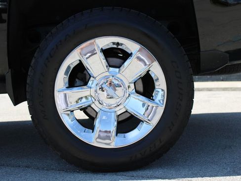 Used 2014 Chevrolet Silverado 1500 LTZ w/ LTZ Plus Package AWD/4WD image 23