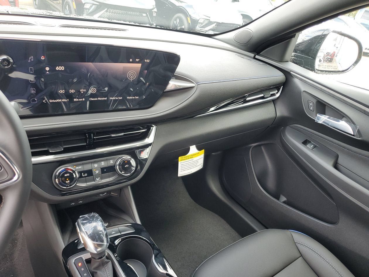 New 2026 Buick Envista Sport Touring w/ Convenience II Package FWD image 26