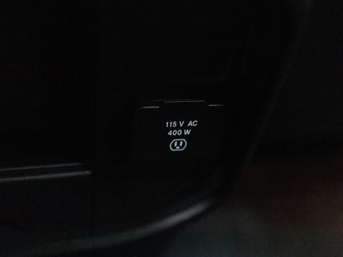 Used 2024 RAM 2500 Laramie image 40