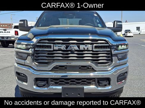 Used 2025 RAM 2500 Big Horn AWD/4WD image 2