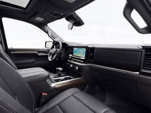 Used 2025 GMC Sierra 1500 Elevation w/ Elevation Premium Package image 13