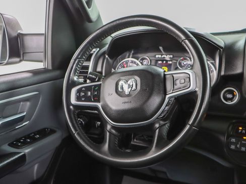 Used 2022 RAM 1500 Lone Star image 12