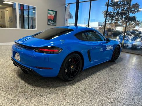 Used 2022 Porsche 718 Cayman GTS RWD image 13