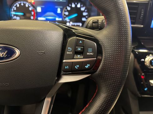 Used 2022 Ford Explorer ST-Line AWD/4WD image 27