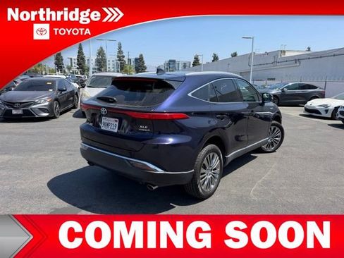 Used 2021 Toyota Venza XLE AWD/4WD image 4