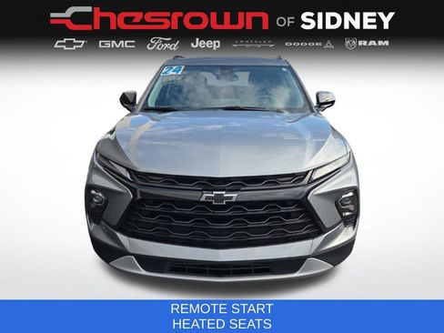 Used 2024 Chevrolet Blazer LT w/ Convenience Package FWD image 2