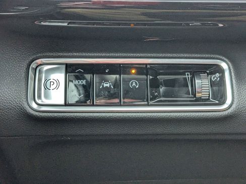 New 2025 Buick Envision Sport Touring image 17