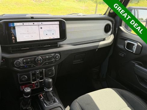 Used 2025 Jeep Wrangler Unlimited Sport S 4xe AWD/4WD image 15