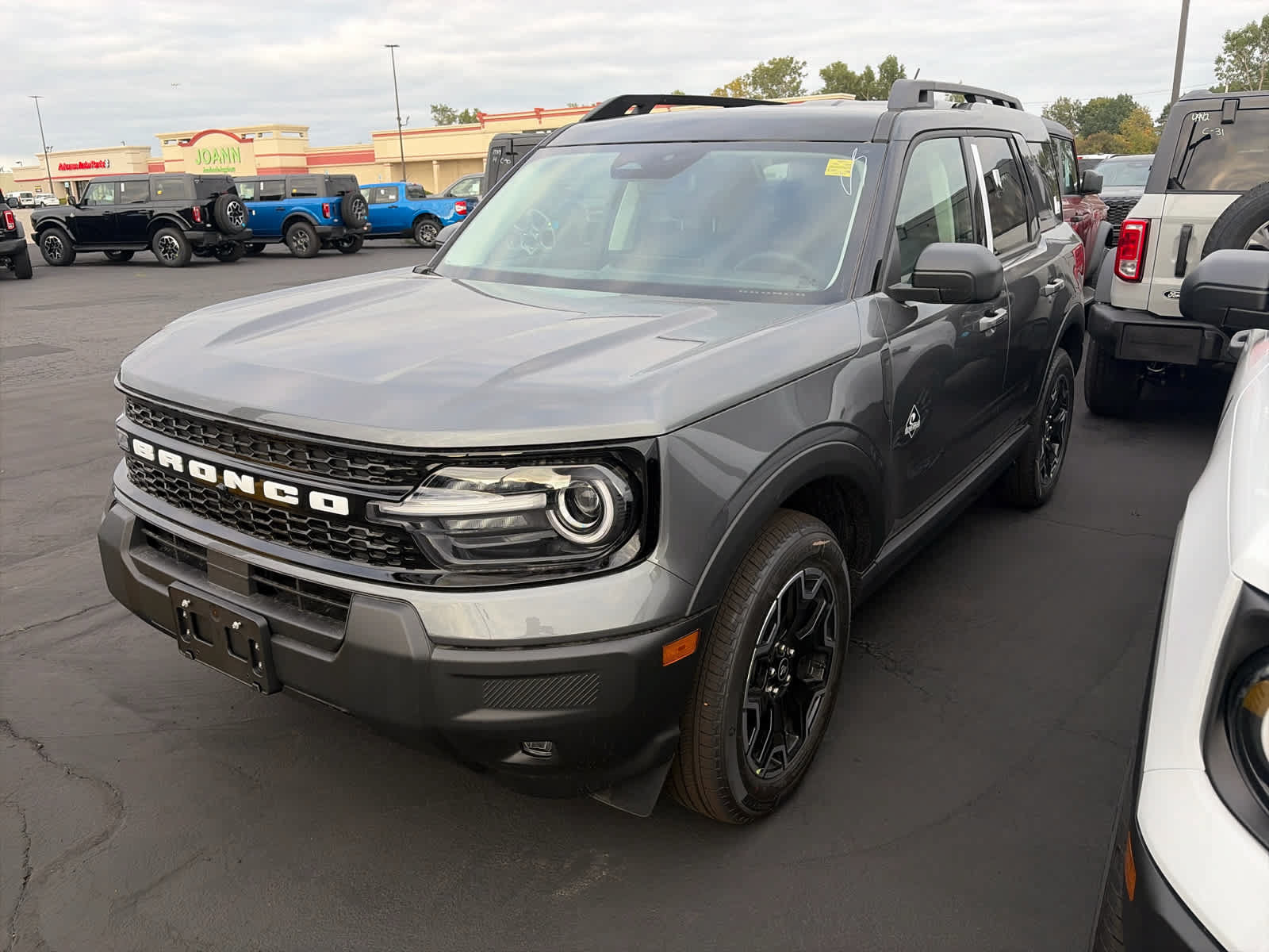 New 2026 Ford Bronco Sport Outer Banks AWD/4WD image 5