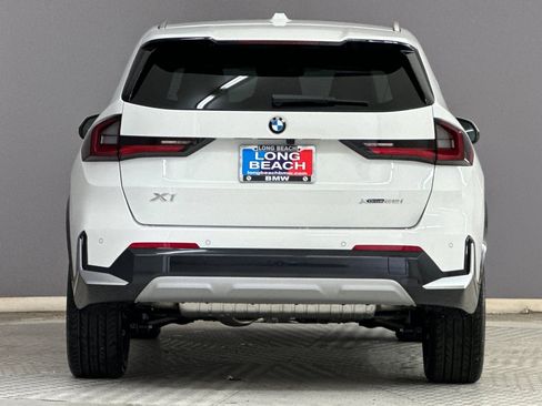 New 2026 BMW X1 xDrive28i w/ Convenience Package AWD/4WD image 9