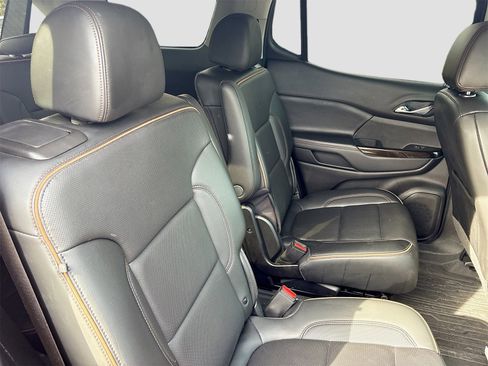 Used 2023 GMC Acadia AT4 w/ Technology Package image 29