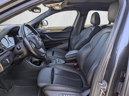 Used 2019 BMW X2 sDrive28i w/ Convenience Package FWD image 17