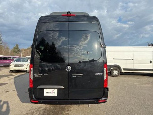 Used 2021 Mercedes-Benz Sprinter 2500 image 8