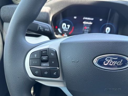 New 2026 Ford Explorer Active RWD image 29