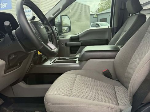 Used 2021 Ford F250 XLT w/ XLT Value Package AWD/4WD image 18