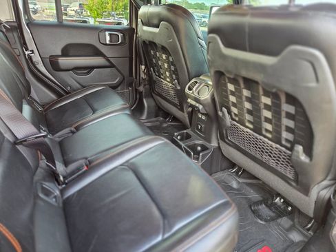Used 2021 Jeep Gladiator Mojave AWD/4WD image 12