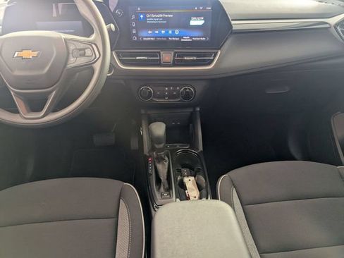 Certified 2024 Chevrolet TrailBlazer LS w/ LS Convenience Package FWD image 23