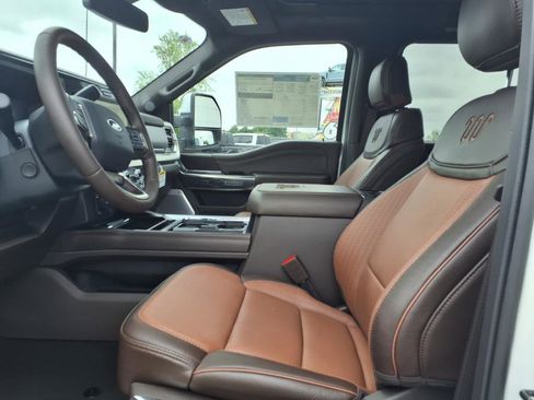 New 2025 Ford F250 King Ranch w/ Chrome Package AWD/4WD image 10