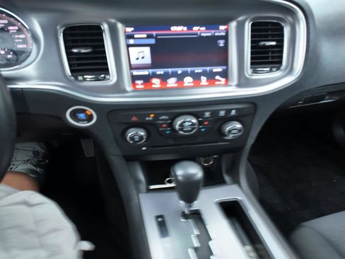 Used 2013 Dodge Charger R/T AWD/4WD image 10
