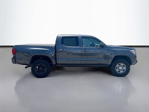 Used 2022 Toyota Tacoma SR AWD/4WD image 3