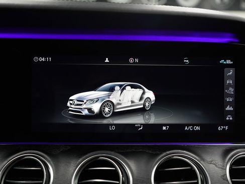Used 2019 Mercedes-Benz E 63 AMG S image 19