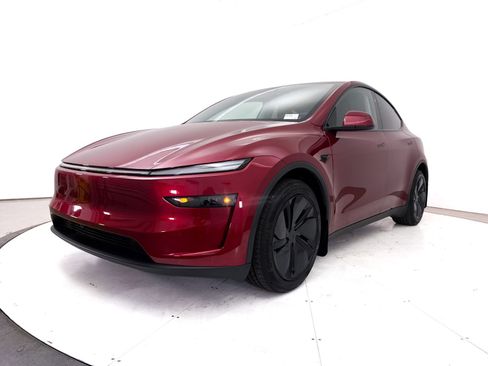 Used 2026 Tesla Model Y Long Range AWD/4WD image 14