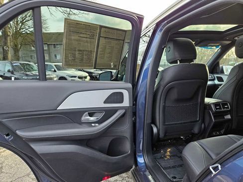 Used 2024 Mercedes-Benz GLE 450e GLE 450e Plug-In Hybrid image 19