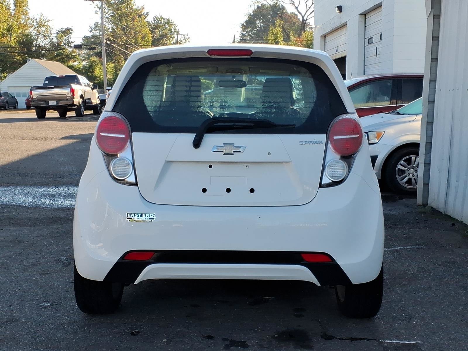 Used 2014 Chevrolet Spark LT FWD image 4