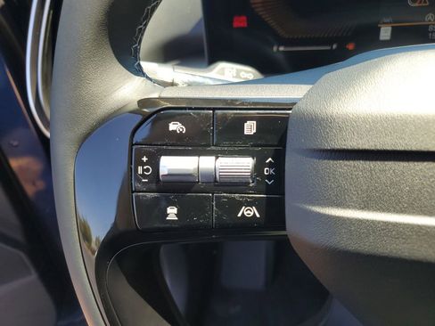 New 2026 Kia Sorento S image 11