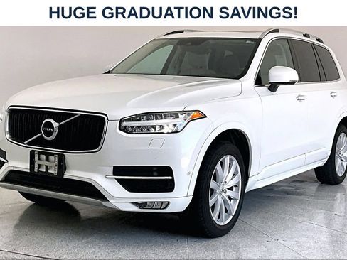 Used 2016 Volvo XC90 T6 Momentum w/ Momentum Plus Package AWD/4WD image 12