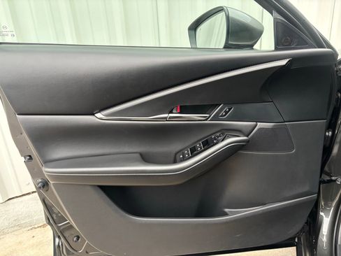 Certified 2025 MAZDA CX-30 AWD 2.5 S w/ Preferred Package image 14