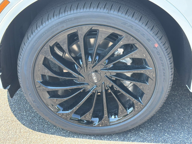 New 2026 Lincoln Aviator Reserve AWD/4WD image 12