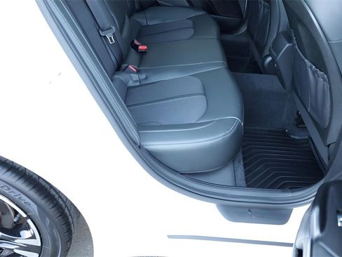 Used 2023 Kia K5 GT-Line image 26