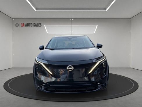 Used 2024 Nissan Ariya AWD image 8
